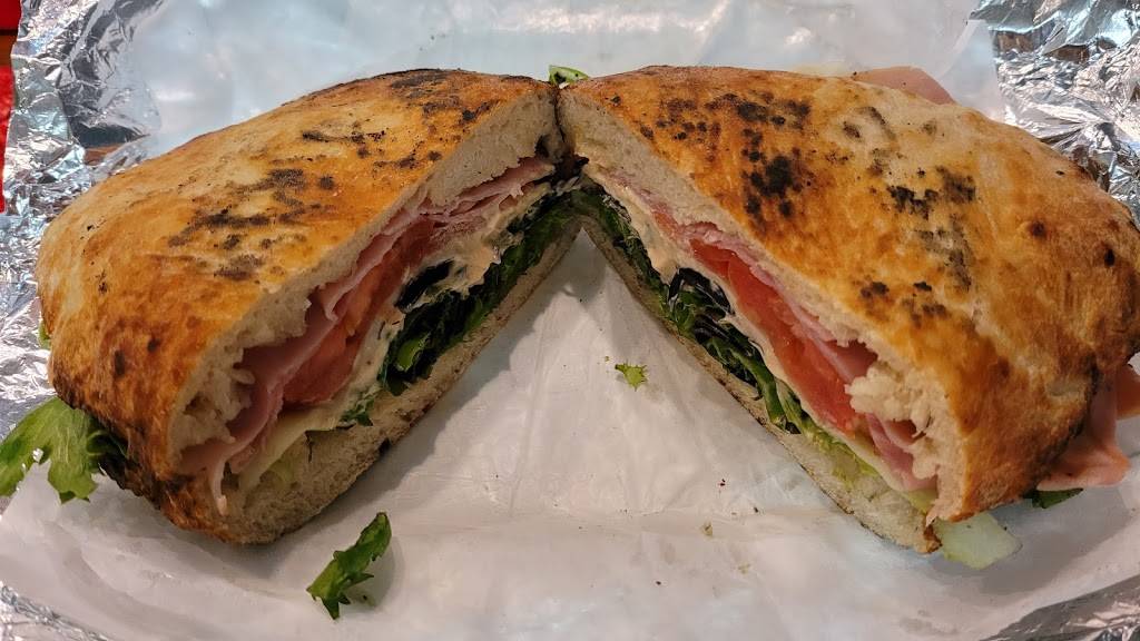 Lucky’s Italian Sandwiches | restaurant | 8504 S Congress Ave, Austin, TX 78745, USA | 5129750557 OR +1 512-975-0557