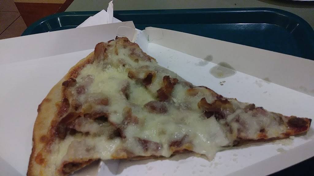 Mamma Lucia Pizza | restaurant | 2401 Liberty Heights Ave, Baltimore, MD 21215, USA | 4105232284 OR +1 410-523-2284