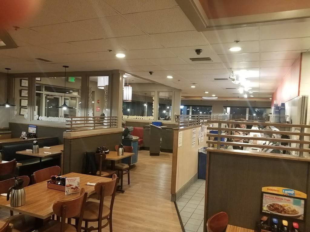 IHOP | bakery | 1491 N Dysart Rd, Avondale, AZ 85323, USA | 6239251260 OR +1 623-925-1260