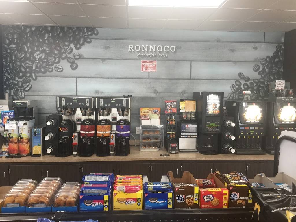 RJs MiniMart Valero / Hunt Brothers Pizza | cafe | 6011 Southeastern Ave, Indianapolis, IN 46203, USA | 3177466678 OR +1 317-746-6678