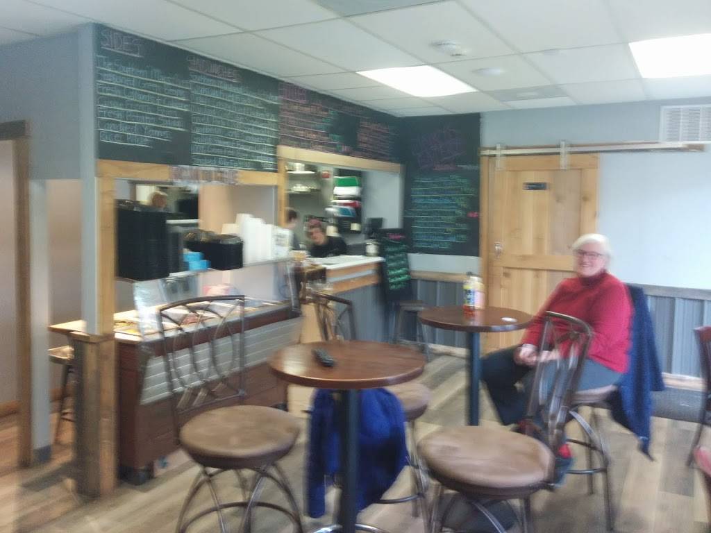 Pinkys Eatery | restaurant | 7995 Solomons Island Rd, Owings, MD 20736, USA | 4435503203 OR +1 443-550-3203