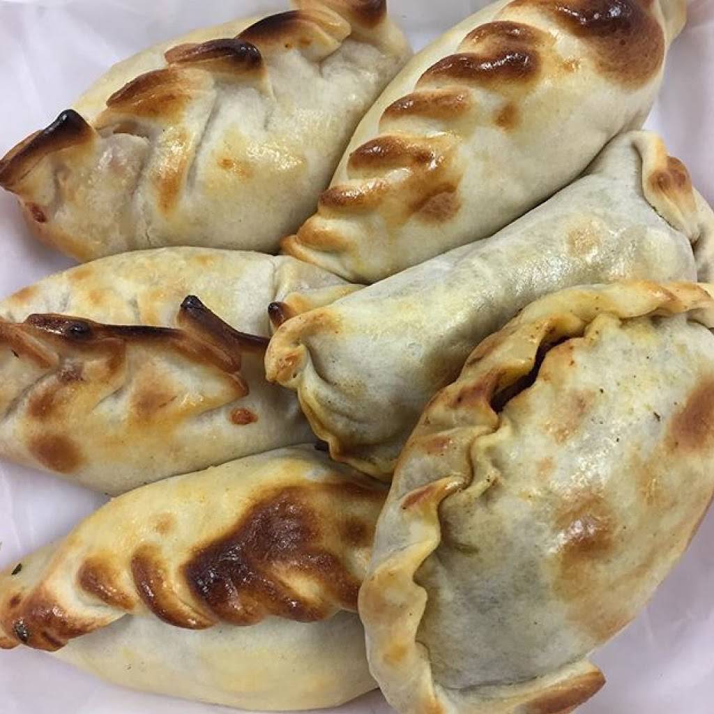 Rikas Empanadas | restaurant | 150 S Grand Ave, Glendora, CA 91741, USA | 6269143472 OR +1 626-914-3472