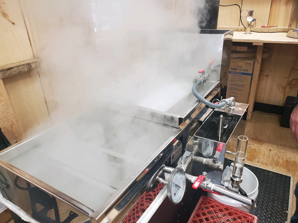 Frontier Village Maple Products, LLC | restaurant | 116 Star Lake Rd, Bloomingdale, NJ 07403, USA | 9086251455 OR +1 908-625-1455