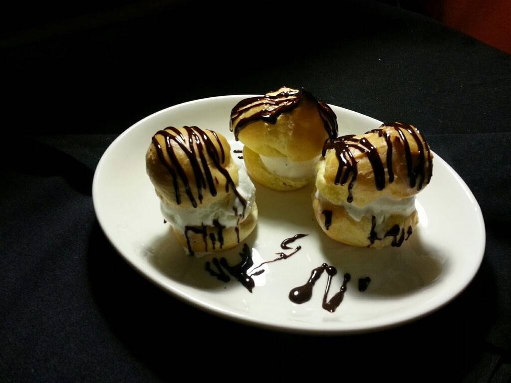 The Waterside Restaurant and Wine Bar | restaurant | 3500 Harbor Blvd, Oxnard, CA 93035, USA | 8059854677 OR +1 805-985-4677