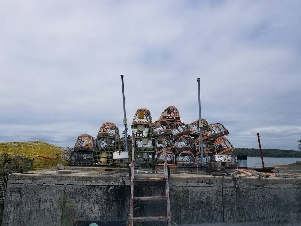 Allens Sea Food | restaurant | 119 Lookout Point Rd, Harpswell, ME 04079, USA | 2078332828 OR +1 207-833-2828