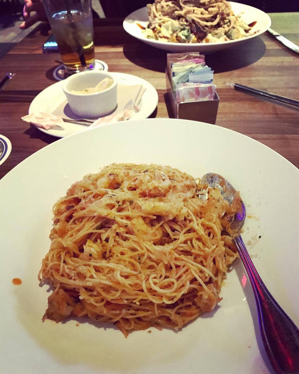 Yard House | meal takeaway | 405 K St #100, Sacramento, CA 95814, USA | 9164415001 OR +1 916-441-5001