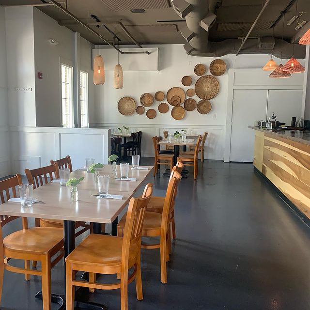 Coconut Thai Kitchen | restaurant | 1015 Heathercroft Ln Suite 400, Crozet, VA 22932, USA | 4342054292 OR +1 434-205-4292