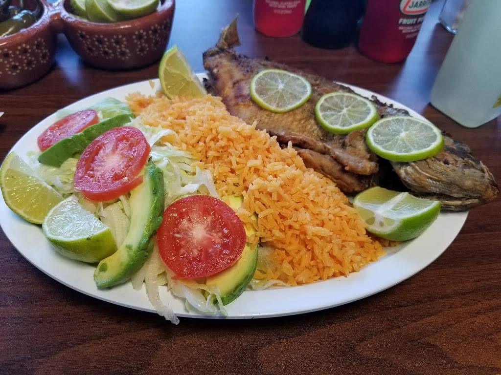 Don Lalo | restaurant | 120 President St, Passaic, NJ 07055, USA | 9739554424 OR +1 973-955-4424