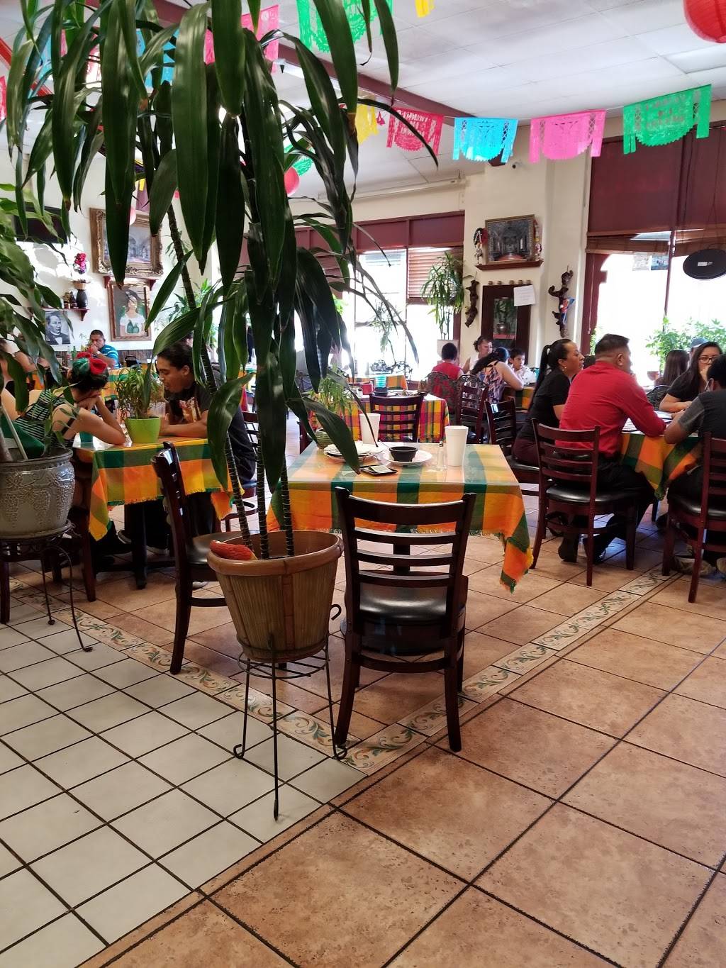 La Asuncion Mexican Restaurant | restaurant | 8712 Sepulveda Blvd, North Hills, CA 91343, USA | 8188913635 OR +1 818-891-3635