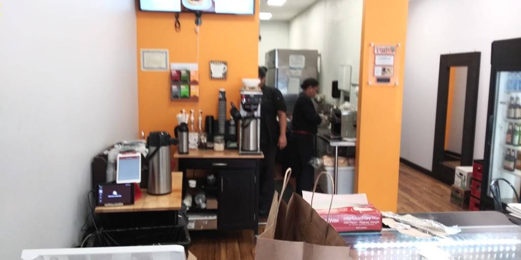 Coffee & Cornbread Co® | restaurant | 1350B Queen Anne Rd, Teaneck, NJ 07666, USA | 2018620600 OR +1 201-862-0600