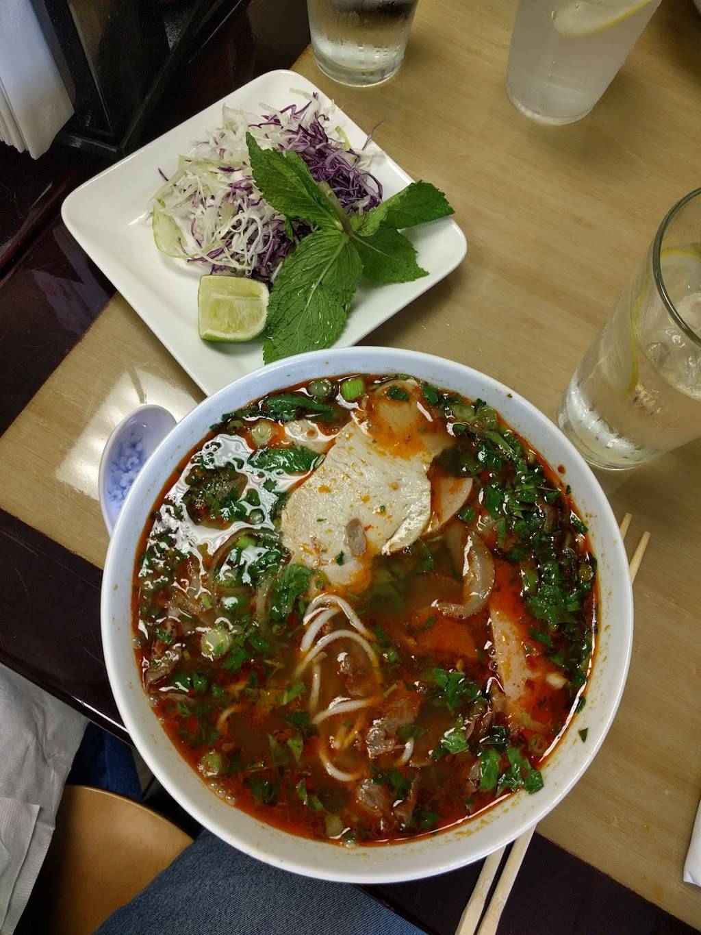Pho Valley | restaurant | 7538 149th St W, Apple Valley, MN 55124, USA | 9529536640 OR +1 952-953-6640