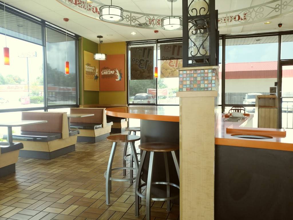 Popeyes Louisiana Kitchen | restaurant | 1430 Washington Blvd, Beaumont, TX 77705, USA | 4098333955 OR +1 409-833-3955