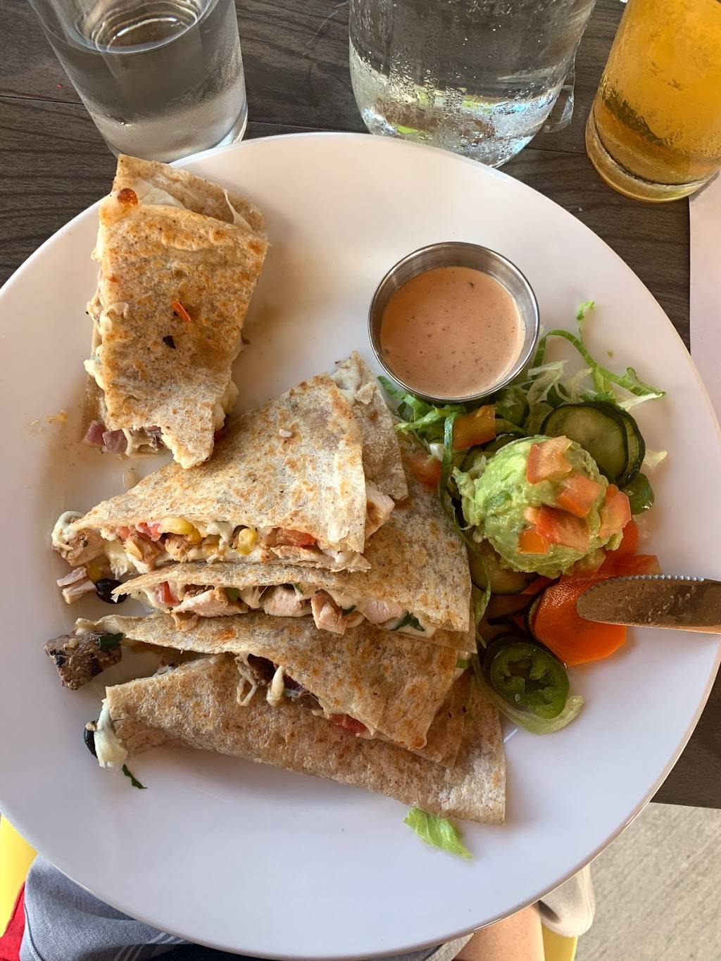 Local Table Fulshear | restaurant | 11525 S Fry Rd Suite 101, Fulshear, TX 77441, USA | 8324375317 OR +1 832-437-5317