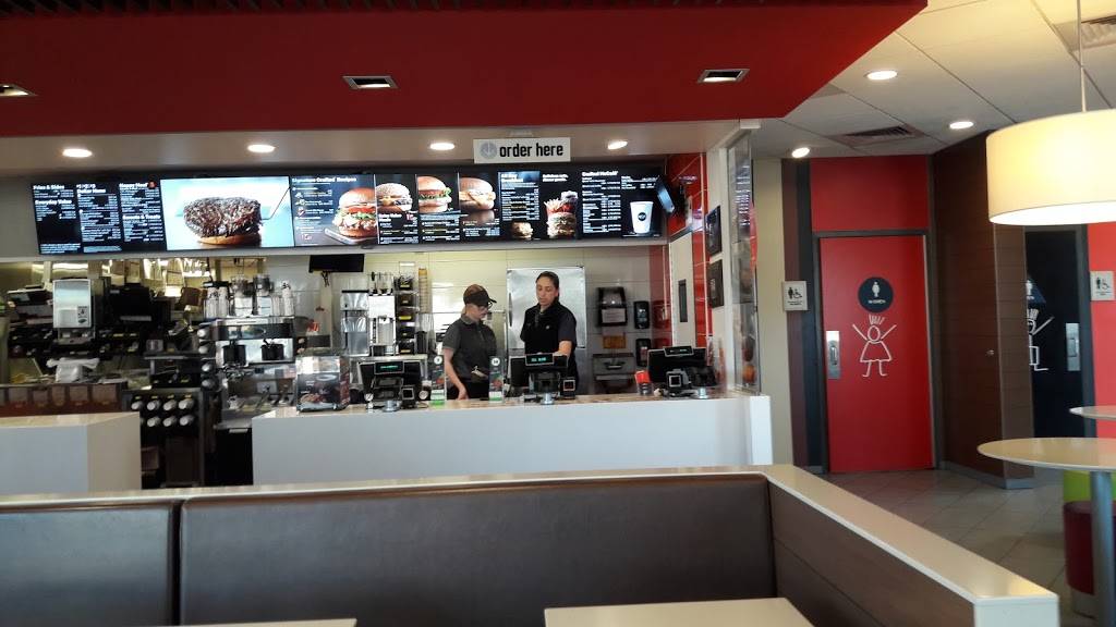 McDonalds | cafe | 10721 Atlantic Ave, Lynwood, CA 90262, USA | 3106325255 OR +1 310-632-5255