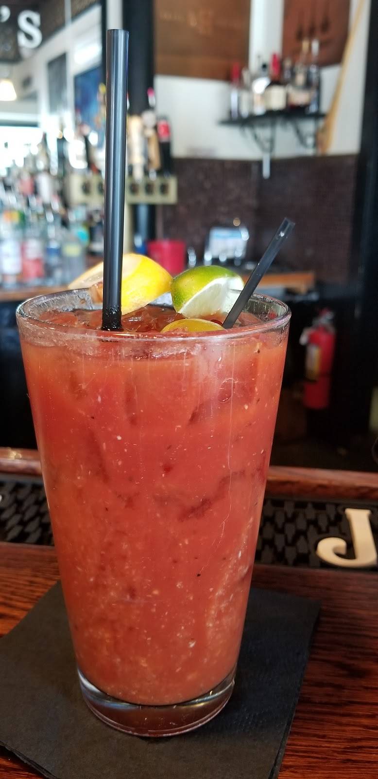 Dillons Local | restaurant | 21 S Park Ave, Plymouth, MA 02360, USA | 7744047913 OR +1 774-404-7913