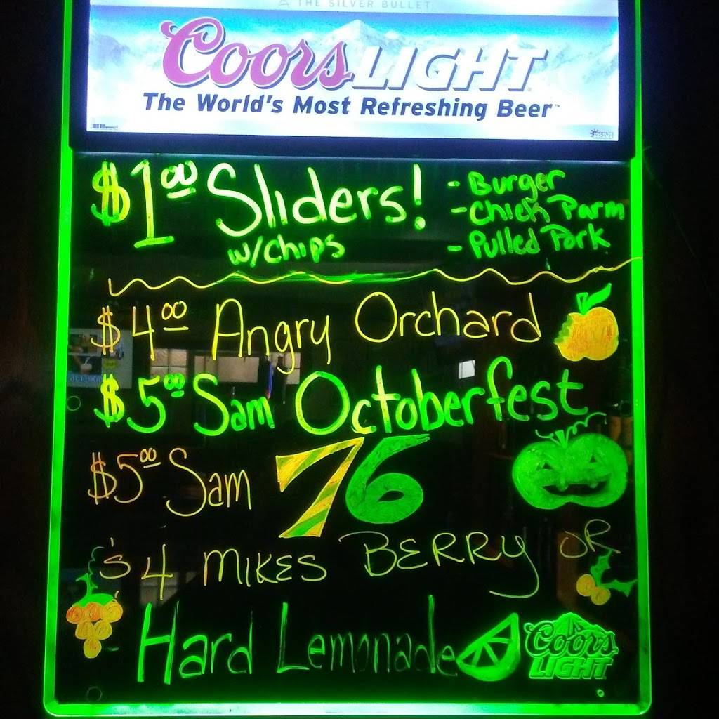 Tony Vs Pizzeria and Bar | restaurant | 6506 Silver Lake Rd, Cary, IL 60013, USA | 8475160444 OR +1 847-516-0444