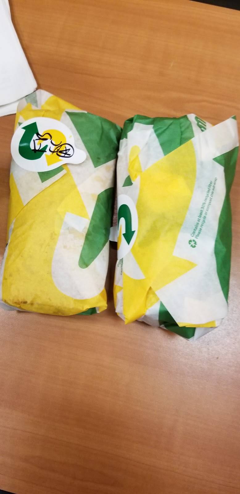 Subway Restaurants | restaurant | Gateway Towne Center, 200 Towne Center Dr #104, Compton, CA 90220, USA | 3108853200 OR +1 310-885-3200