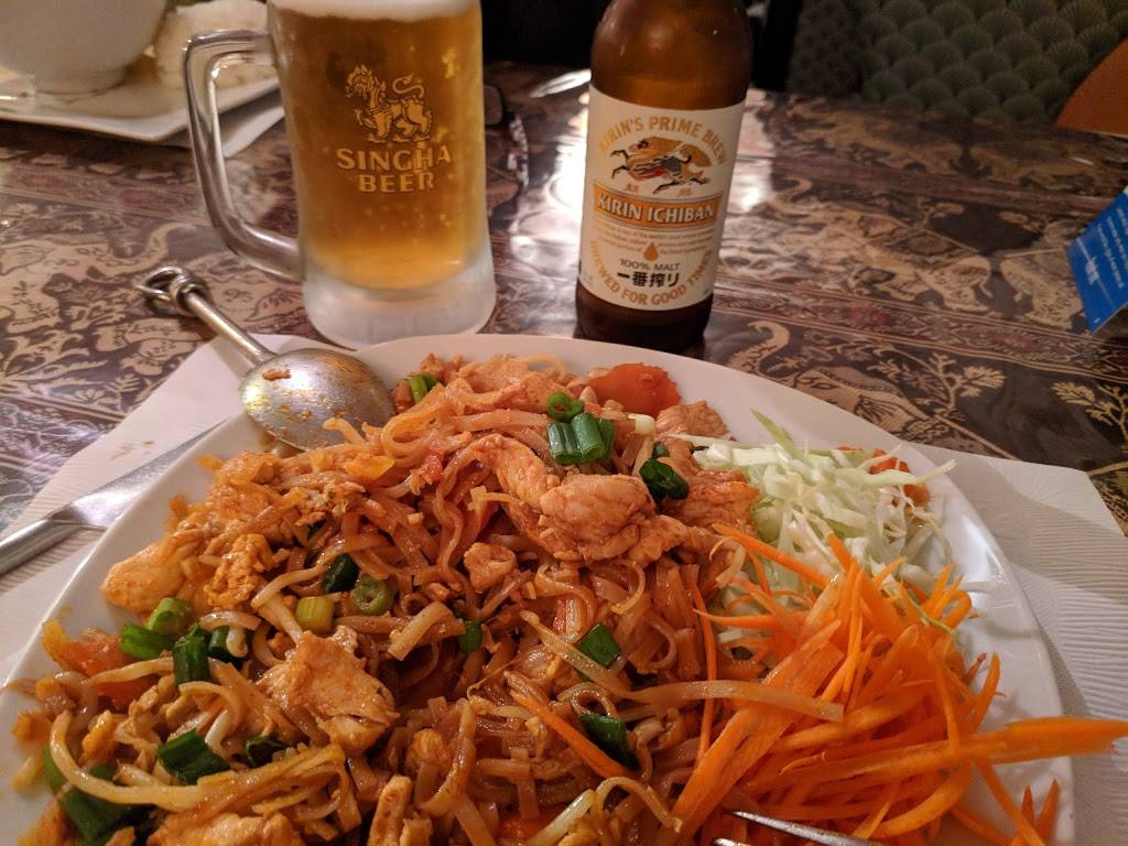 Thai Village | restaurant | 7 Del Fino Pl, Carmel Valley, CA 93924, USA | 8316595819 OR +1 831-659-5819