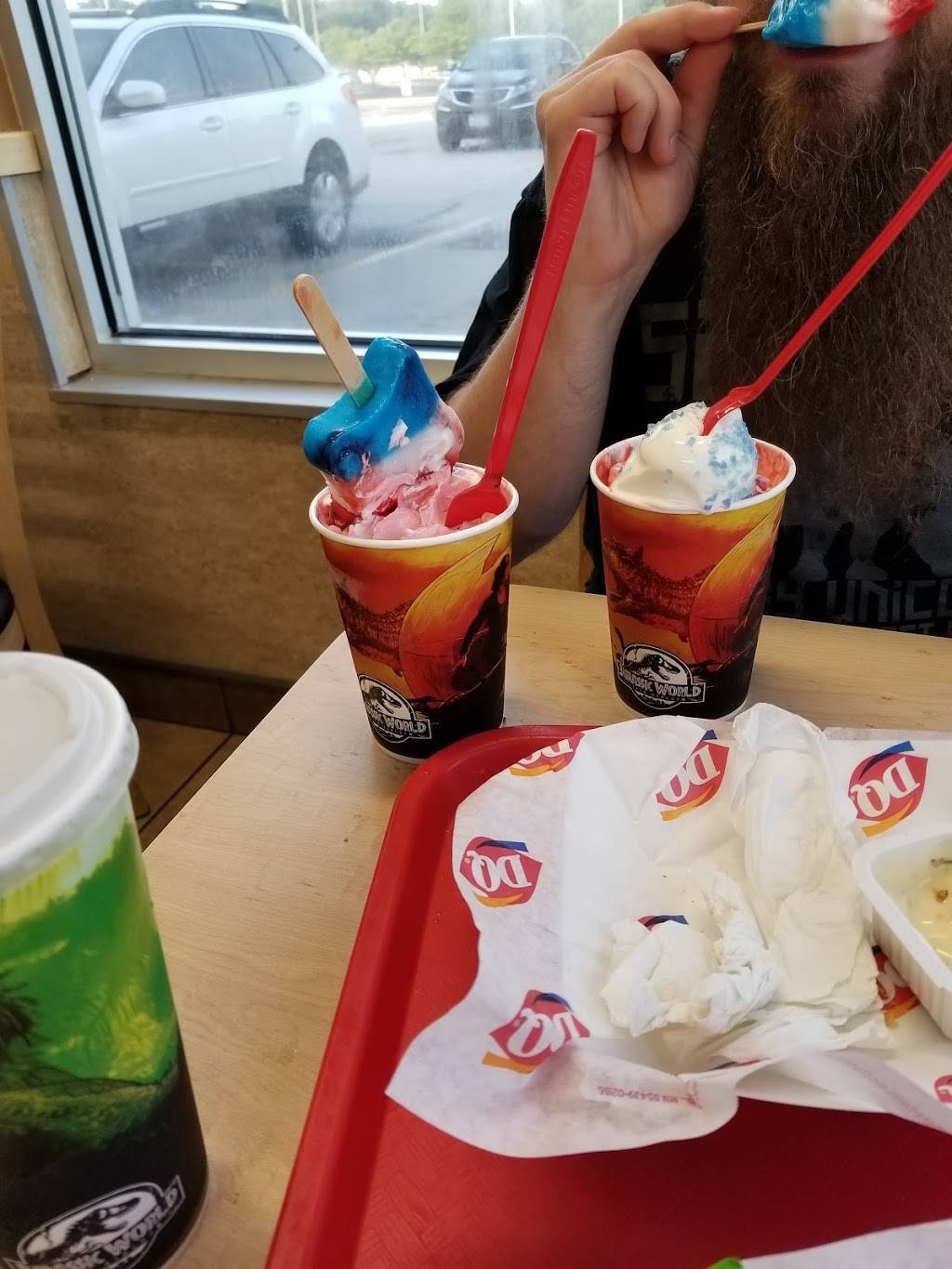 Dairy Queen Grill & Chill | restaurant | 13150 W Maple Rd, Omaha, NE 68164, USA | 4024319792 OR +1 402-431-9792