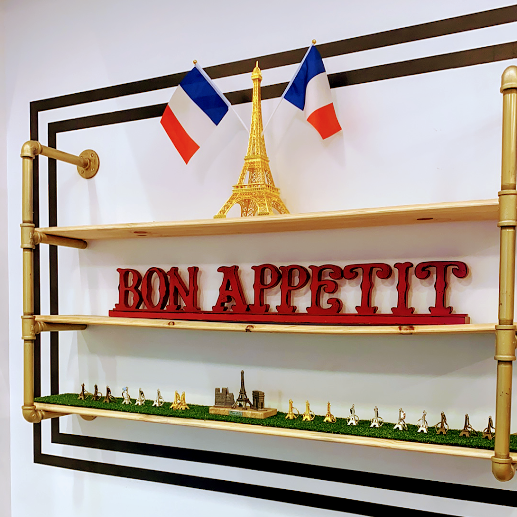 Crepe house cafe | restaurant | 2502 E Camelback Rd #103, Phoenix, AZ 85016, USA | 4807850085 OR +1 480-785-0085