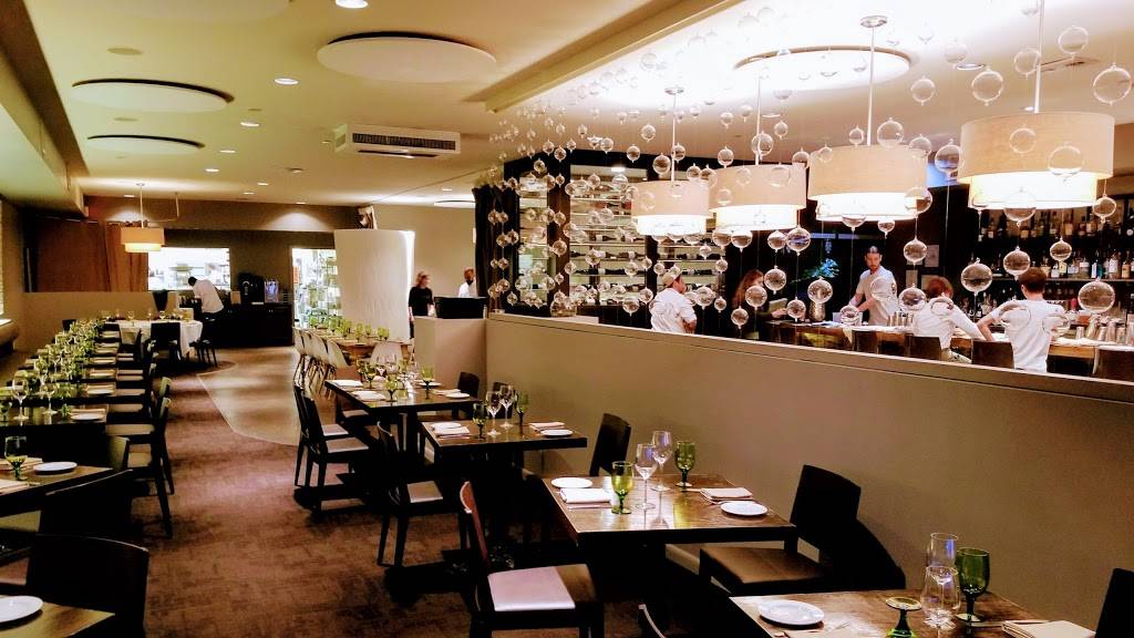 Acacia mid-town | restaurant | 2601 W Cary St, Richmond, VA 23220, USA | 8045620138 OR +1 804-562-0138