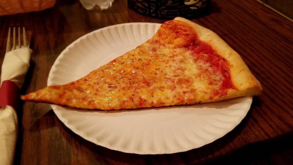 La Bella Roma Pizzeria | restaurant | 35 N Farview Ave, Paramus, NJ 07652, USA | 2018438687 OR +1 201-843-8687