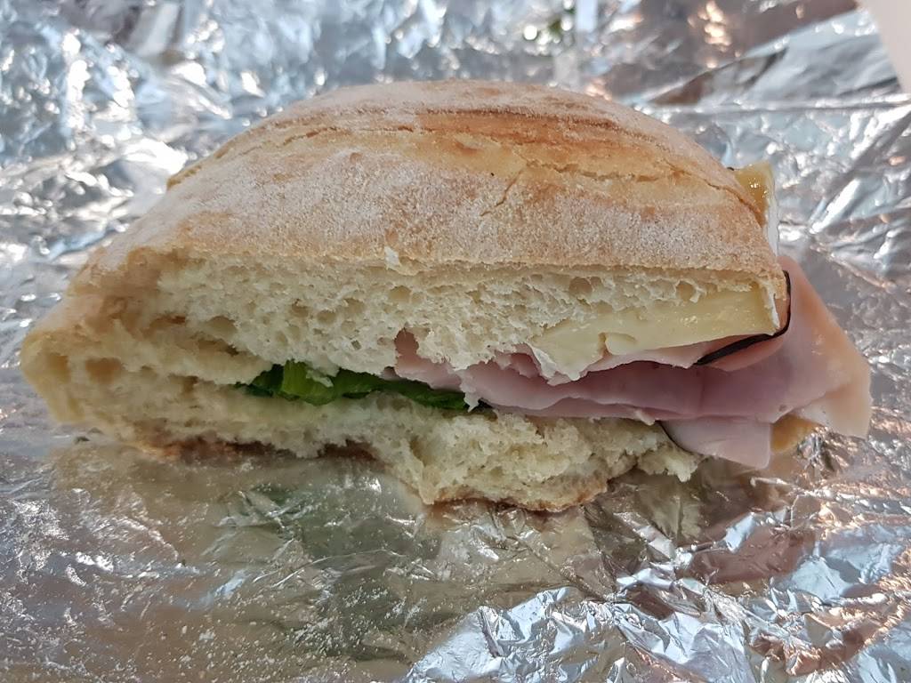 Bagel Bar | restaurant | 975 boul. Roméo-Vachon N, Dorval, QC H4Y 1H1, Canada | 5146360606 OR +1 514-636-0606