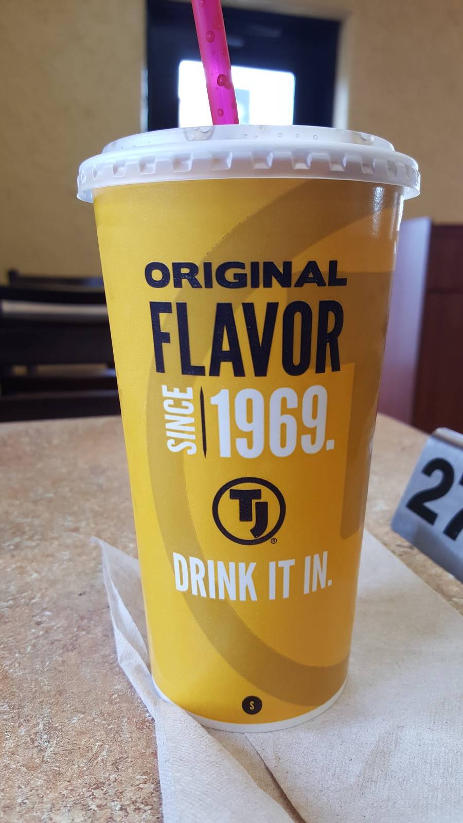 Taco Johns | restaurant | 2770 W Andrew Johnson Highway, Morristown, TN 37814, USA | 4235872640 OR +1 423-587-2640