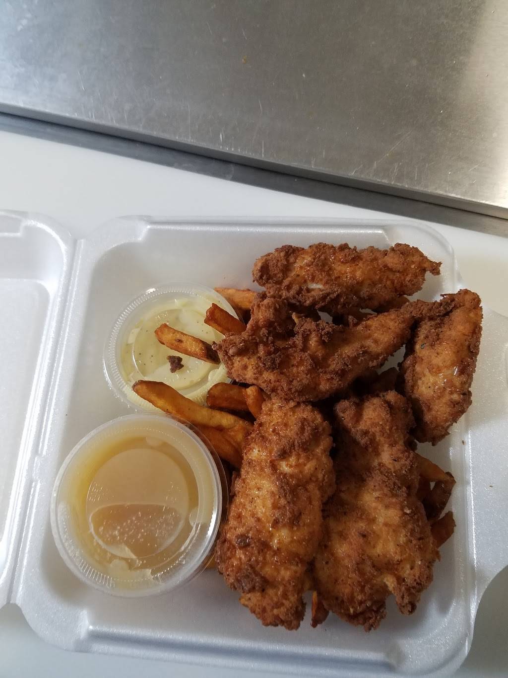 The Crab Galley | restaurant | 7410 Laurel Bowie Rd, Bowie, MD 20715, USA | 3012626494 OR +1 301-262-6494