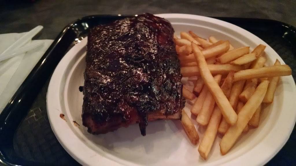 Smokey Joes on the Town | restaurant | 22845A Washington St, Leonardtown, MD 20650, USA | 2403094185 OR +1 240-309-4185