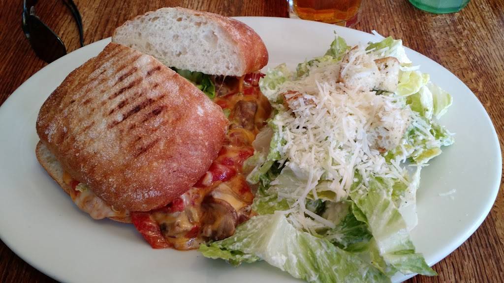 Filippos | restaurant | 5400 College Ave, Oakland, CA 94618, USA | 5106018646 OR +1 510-601-8646