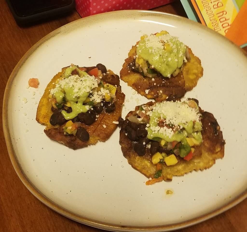 Roots Latin Grill | restaurant | 4127 Wabash Ave, Springfield, IL 62711, USA | 2176797357 OR +1 217-679-7357