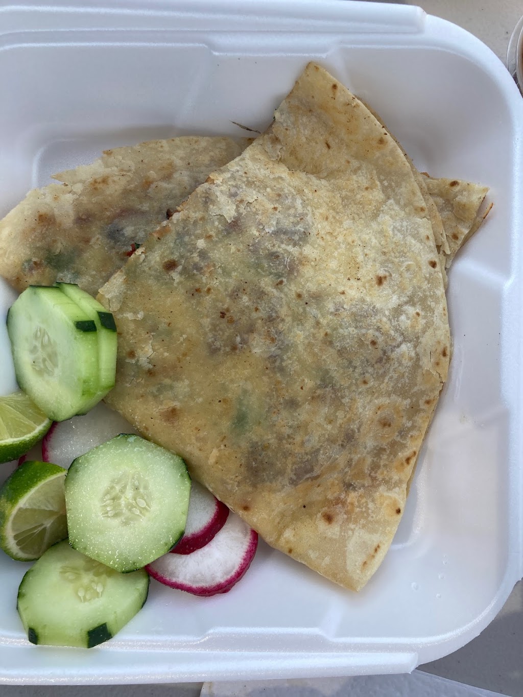 El Pollo Famoso | restaurant | 700 Fairfax Rd, Bakersfield, CA 93306, USA | 6615658338 OR +1 661-565-8338