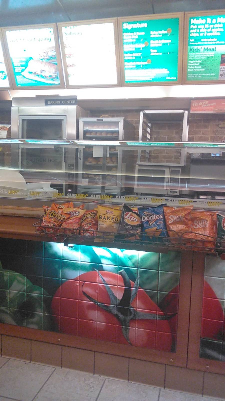 Subway Restaurants | restaurant | 5151 E 38th St, Indianapolis, IN 46218, USA | 3175421262 OR +1 317-542-1262