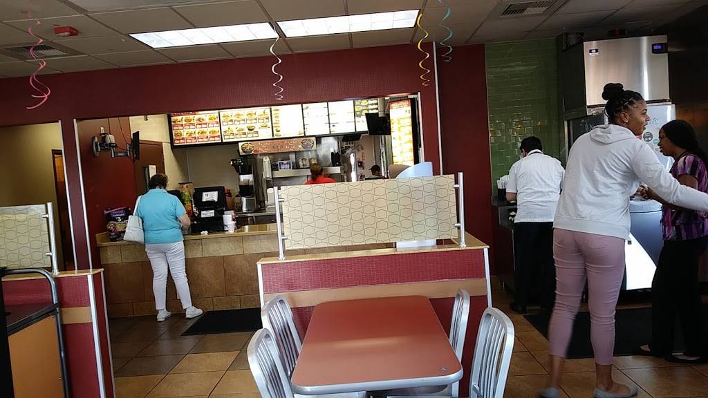 Jack in the Box | restaurant | 7510 W Lake Mead Blvd, Las Vegas, NV 89128, USA | 7028383900 OR +1 702-838-3900