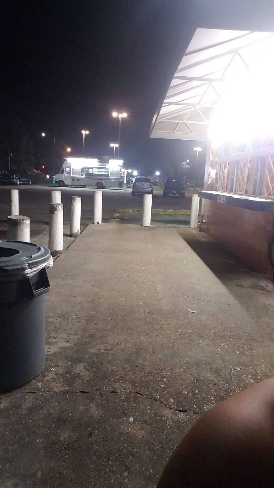 El Taconazo #4 | restaurant | 7503 Irvington Blvd, Houston, TX 77022, USA | 7132617956 OR +1 713-261-7956