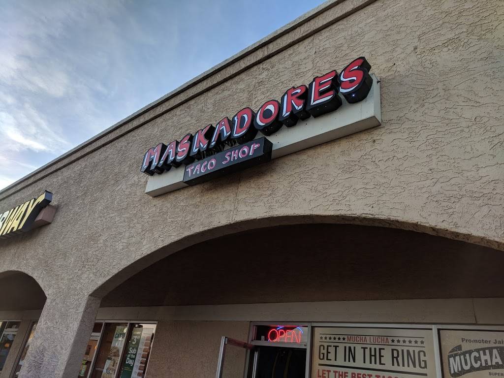 Mucha Lucha Taco Shop | restaurant | 818 W Broadway Rd, Tempe, AZ 85282, USA | 4809663337 OR +1 480-966-3337