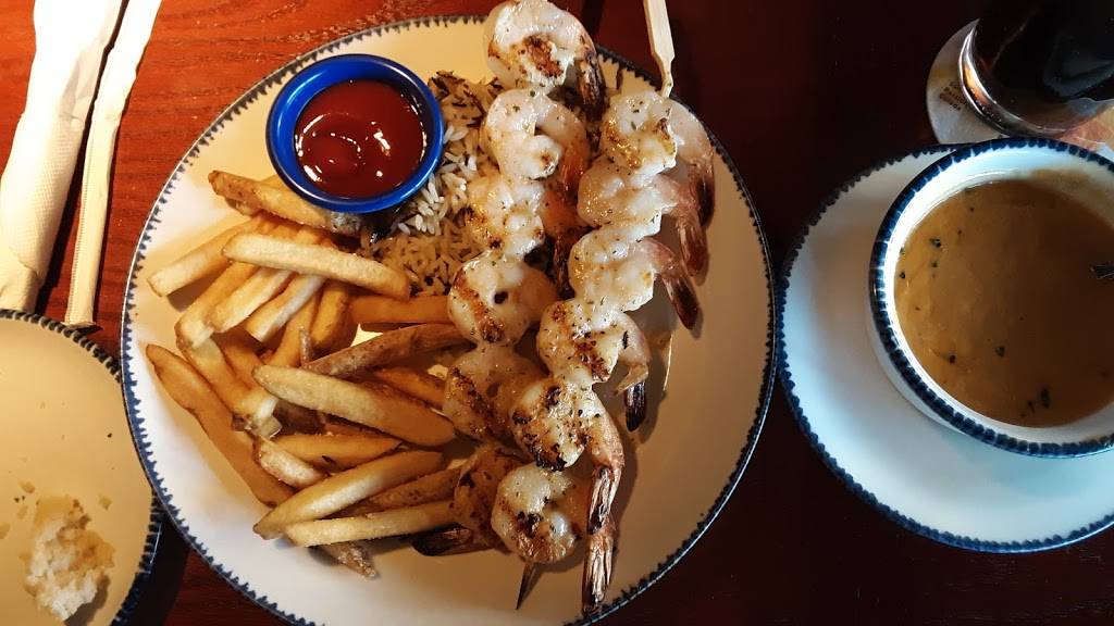 Red Lobster | restaurant | 3706 North Road 98, Lakeland, FL 33809, USA | 8638150774 OR +1 863-815-0774