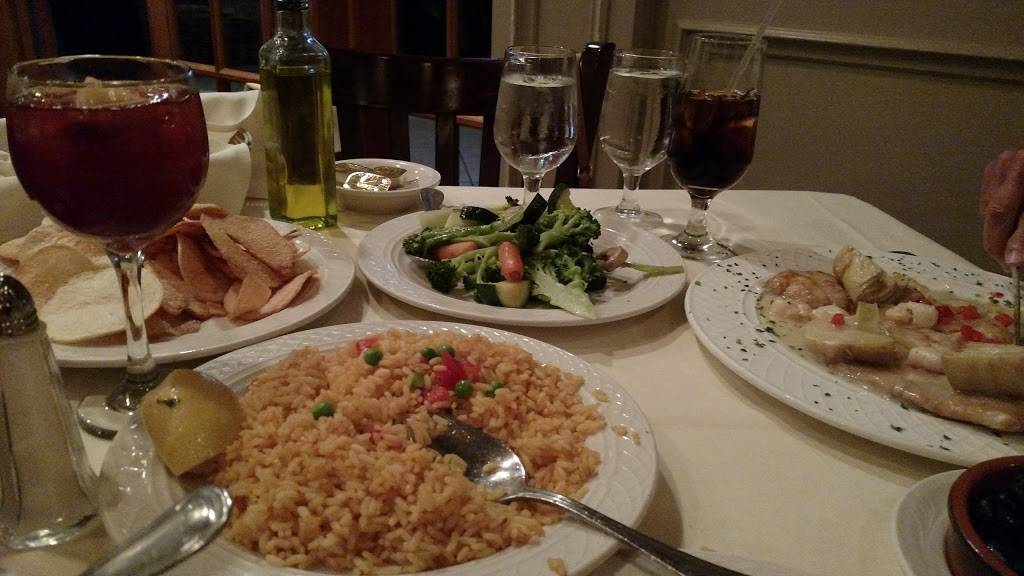 Vila Verde | restaurant | 120 Terhune Dr, Wayne, NJ 07470, USA | 9736160999 OR +1 973-616-0999
