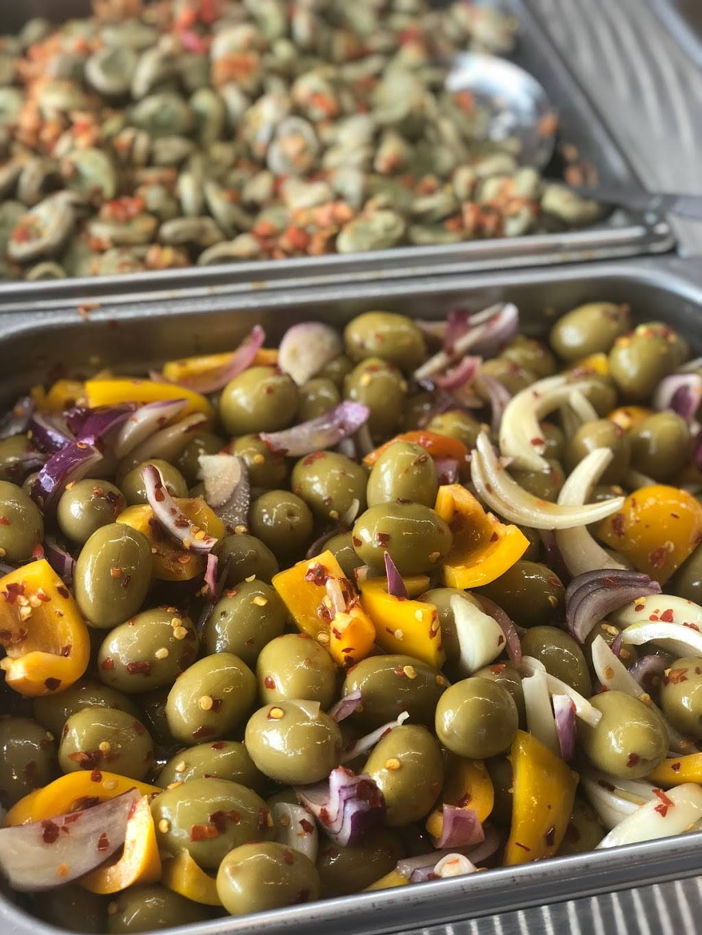 Mario’s bbq Oakville | restaurant | 519 Dundas St W, Oakville, ON L6H 5K3, Canada | 2897250082 OR +1 289-725-0082