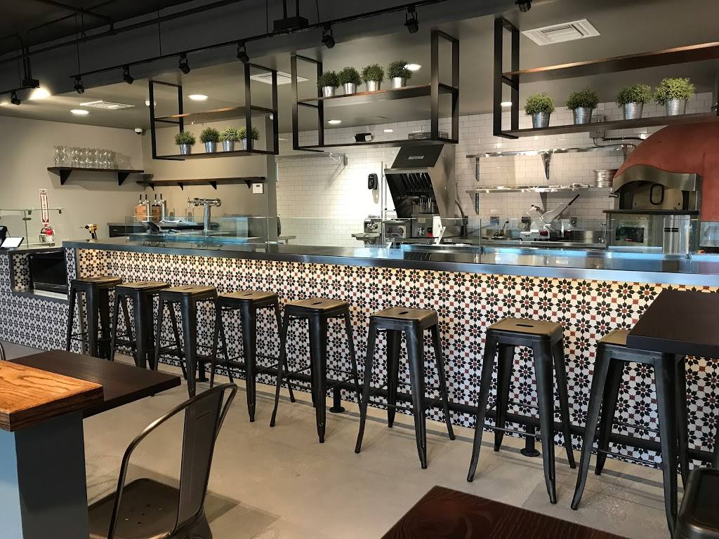 Fabrica Pizza | restaurant | 101 7th St S, St. Petersburg, FL 33701, USA | 7272909643 OR +1 727-290-9643