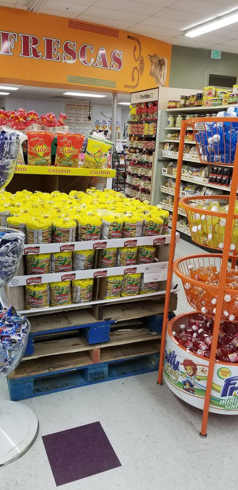 La Superior Mercados | bakery | 4604 Franklin Blvd, Sacramento, CA 95820, USA | 9167318120 OR +1 916-731-8120