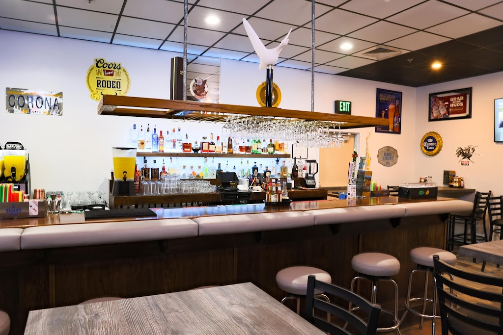 La Sierra Grill Steakhouse | restaurant | 7196 AZ-92, Hereford, AZ 85615, USA | 5206858907 OR +1 520-685-8907