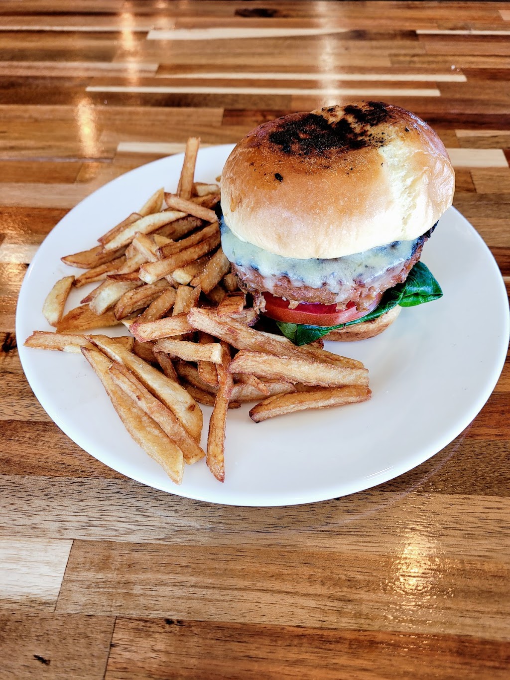 Whiskey Kitchen | restaurant | 8105 Two Notch Rd, Columbia, SC 29223, USA | 8039955027 OR +1 803-995-5027