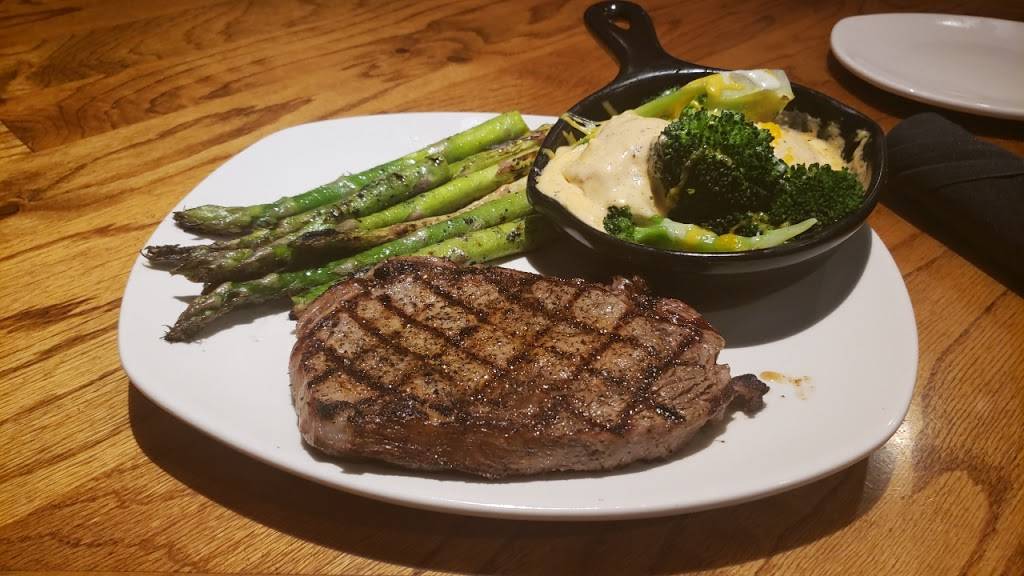 Outback Steakhouse | restaurant | 8338 Pineville-Matthews Rd, Charlotte, NC 28226, USA | 7047599575 OR +1 704-759-9575