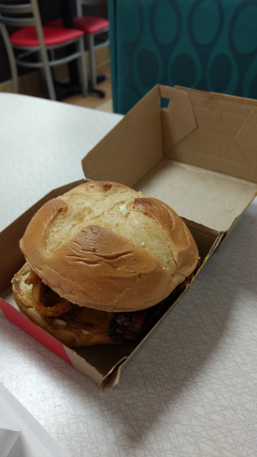 Arbys | restaurant | 12763 Rockside Rd, Garfield Heights, OH 44125, USA | 2166623576 OR +1 216-662-3576