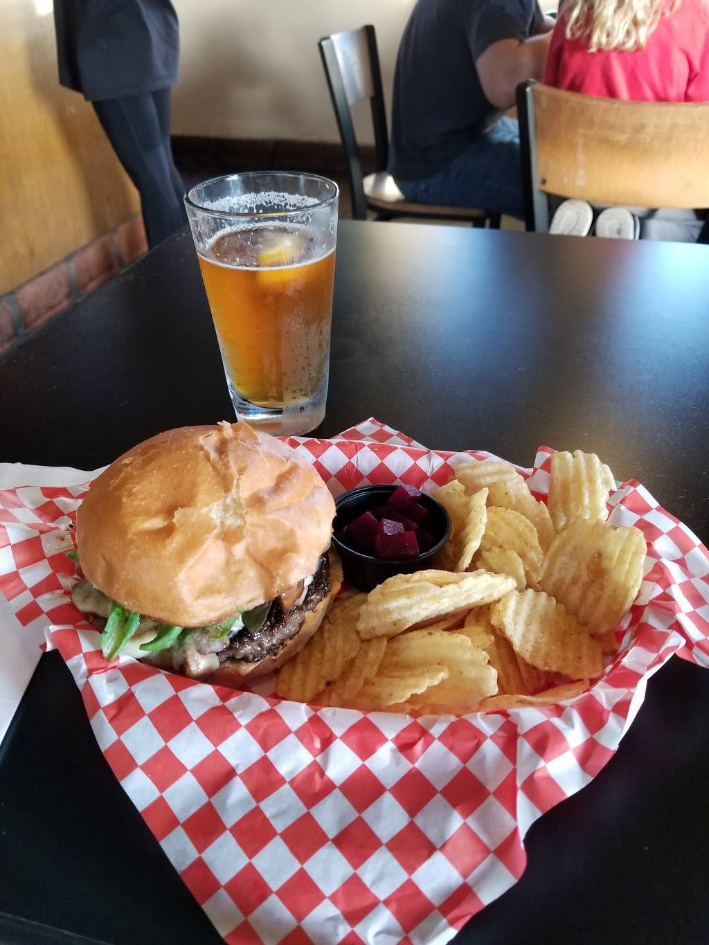 The Riders Club Cafe | restaurant | 1701 N El Camino Real, San Clemente, CA 92672, USA | 9493883758 OR +1 949-388-3758