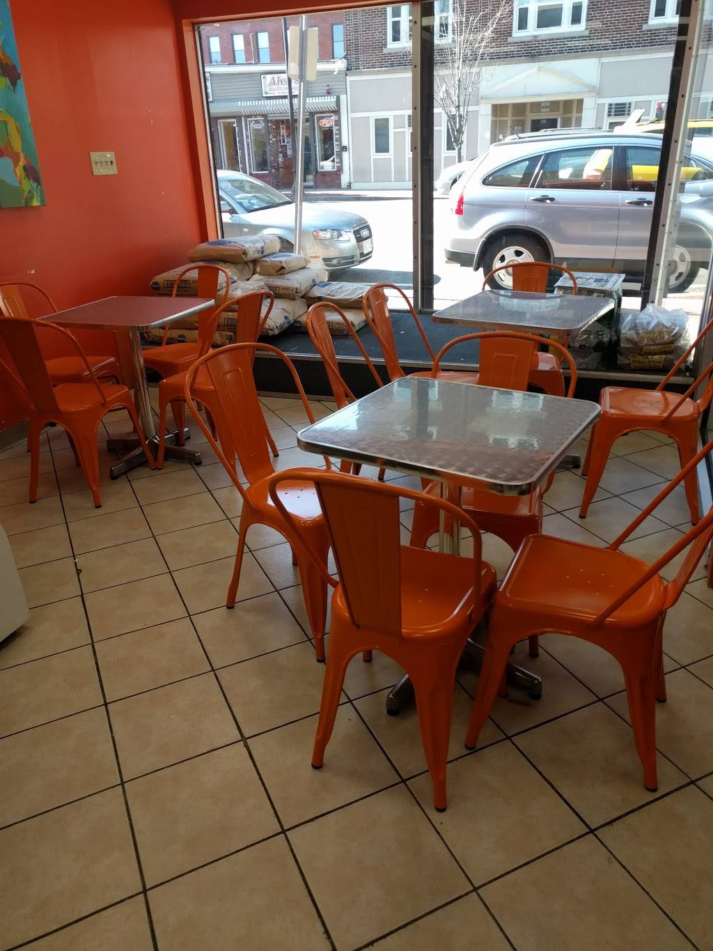 Pikalo Empanadas | restaurant | 241 Broadway, Lawrence, MA 01840, USA | 9786551966 OR +1 978-655-1966