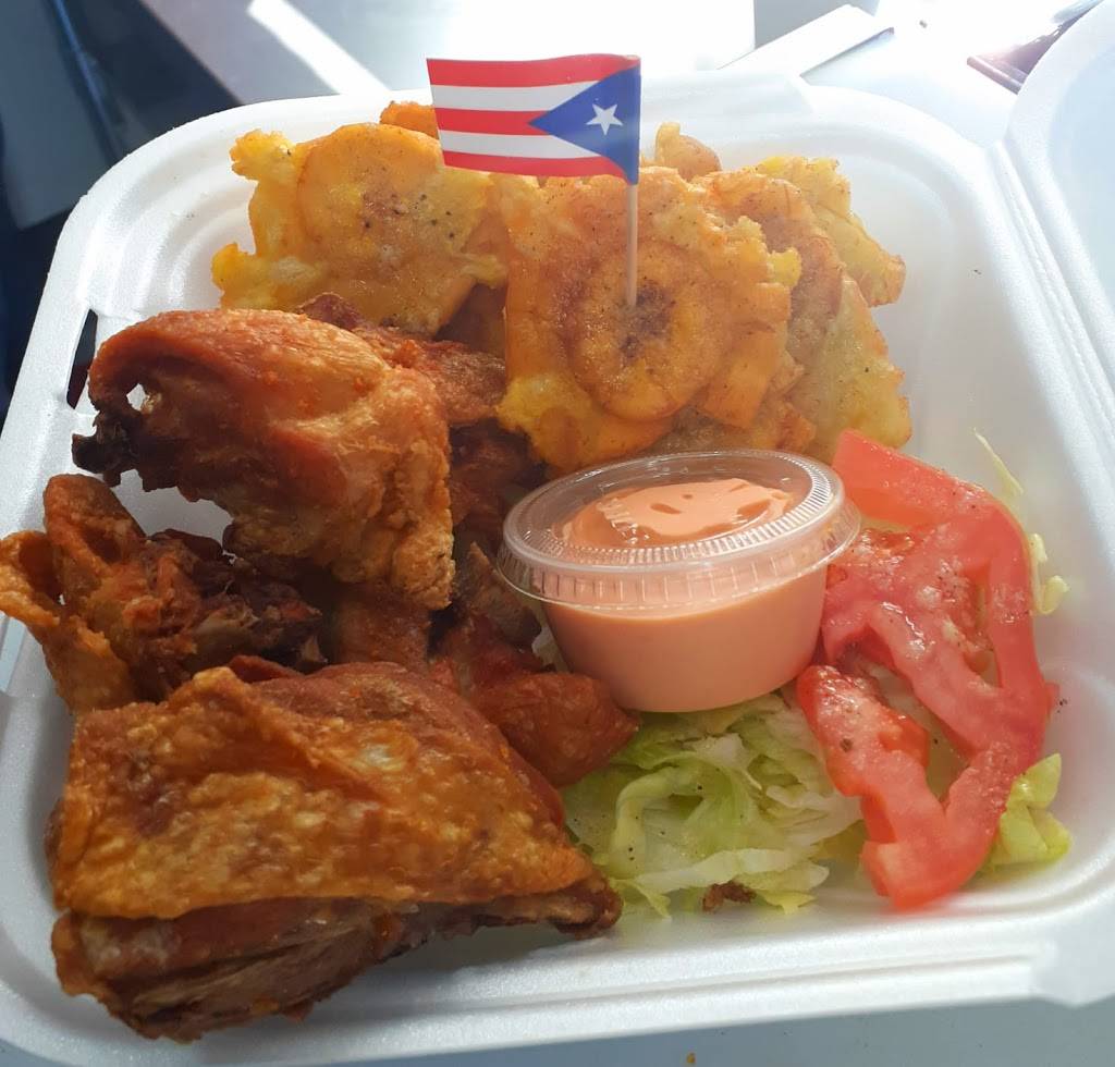 Maná del Cielo Sandwiches y más | restaurant | 44009 US-27, Davenport, FL 33897, USA | 7879747440 OR +1 787-974-7440