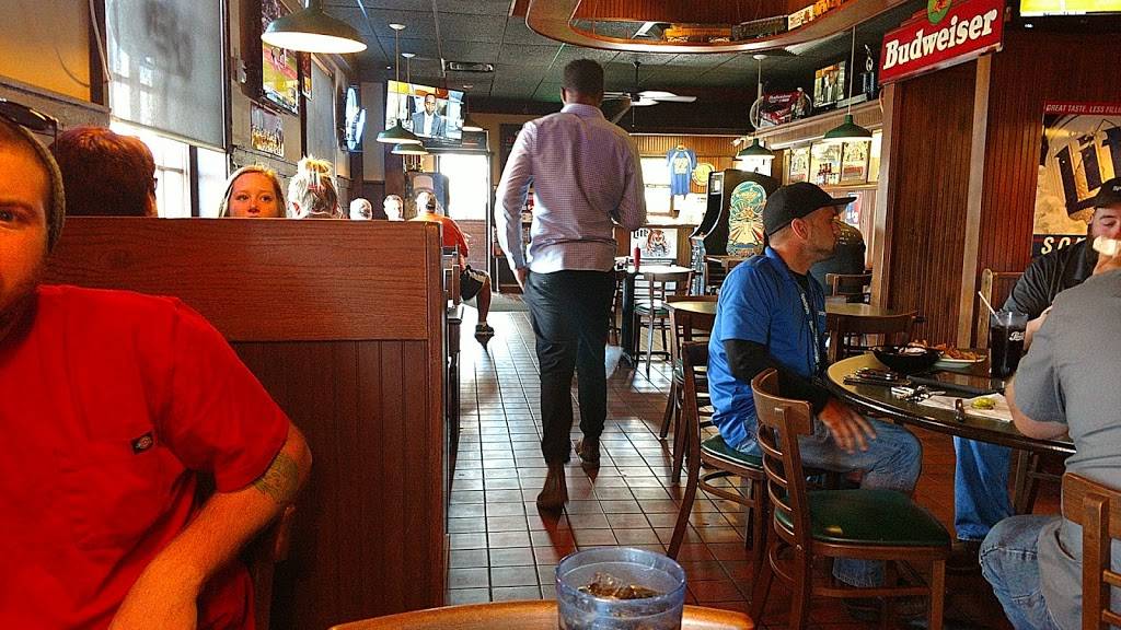 Wild Mikes | restaurant | 5043 Delhi Pike, Cincinnati, OH 45238, USA | 5134519464 OR +1 513-451-9464